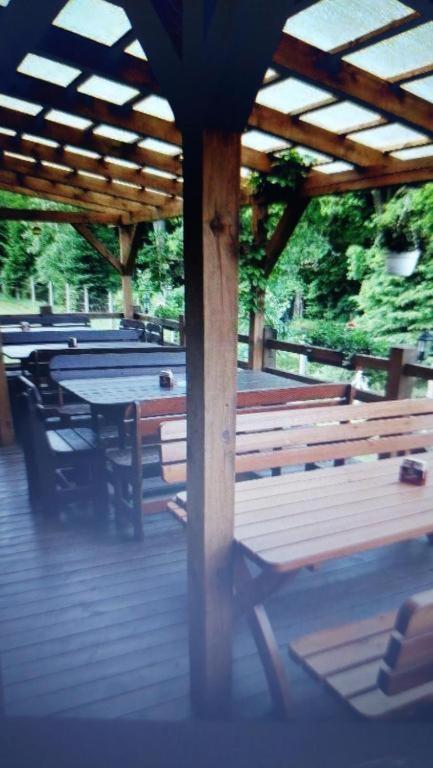 Kopretina Apartment Cerne Udoli ภายนอก รูปภาพ